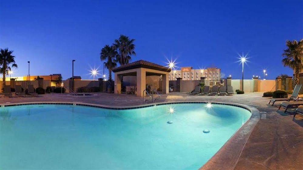 Holiday Inn Express Hotel & Suites Barstow By Ihg Экстерьер фото